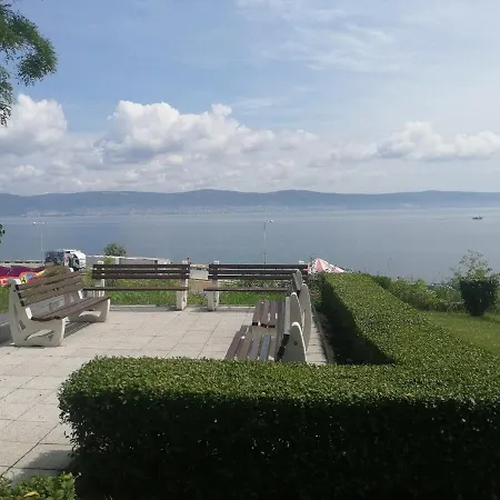 Апартаменты 5 Floor Pool View