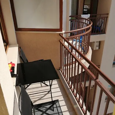 5 Floor Pool View Солнечный берег